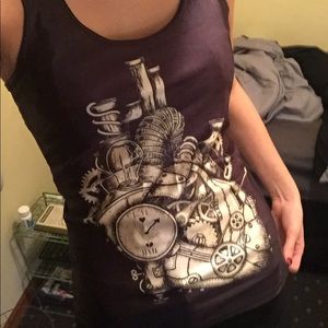 Shiny steampunk heart tank